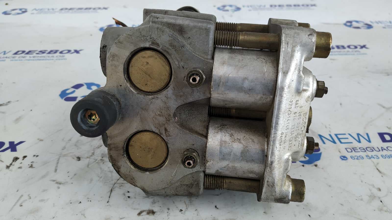 Recambio de ABS para AUDI 80/90 (893) 1.9 Diesel (1Y) 1Z referencia OEM IAM 4A0614111A   - VERDE 2