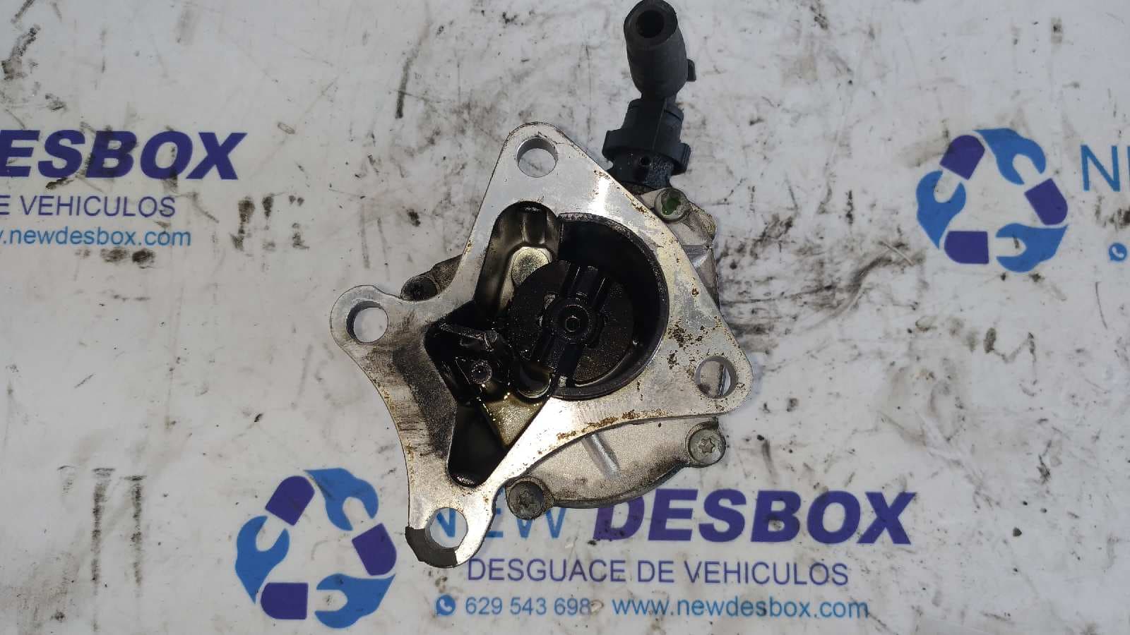 Recambio de DEPRESOR FRENO / BOMBA VACIO para RENAULT MEGANE I FASE 2 GANDTOUR (KA..) 1.9 dCi Century F9QK7 referencia OEM IAM 72117222C   - BLANCO 4