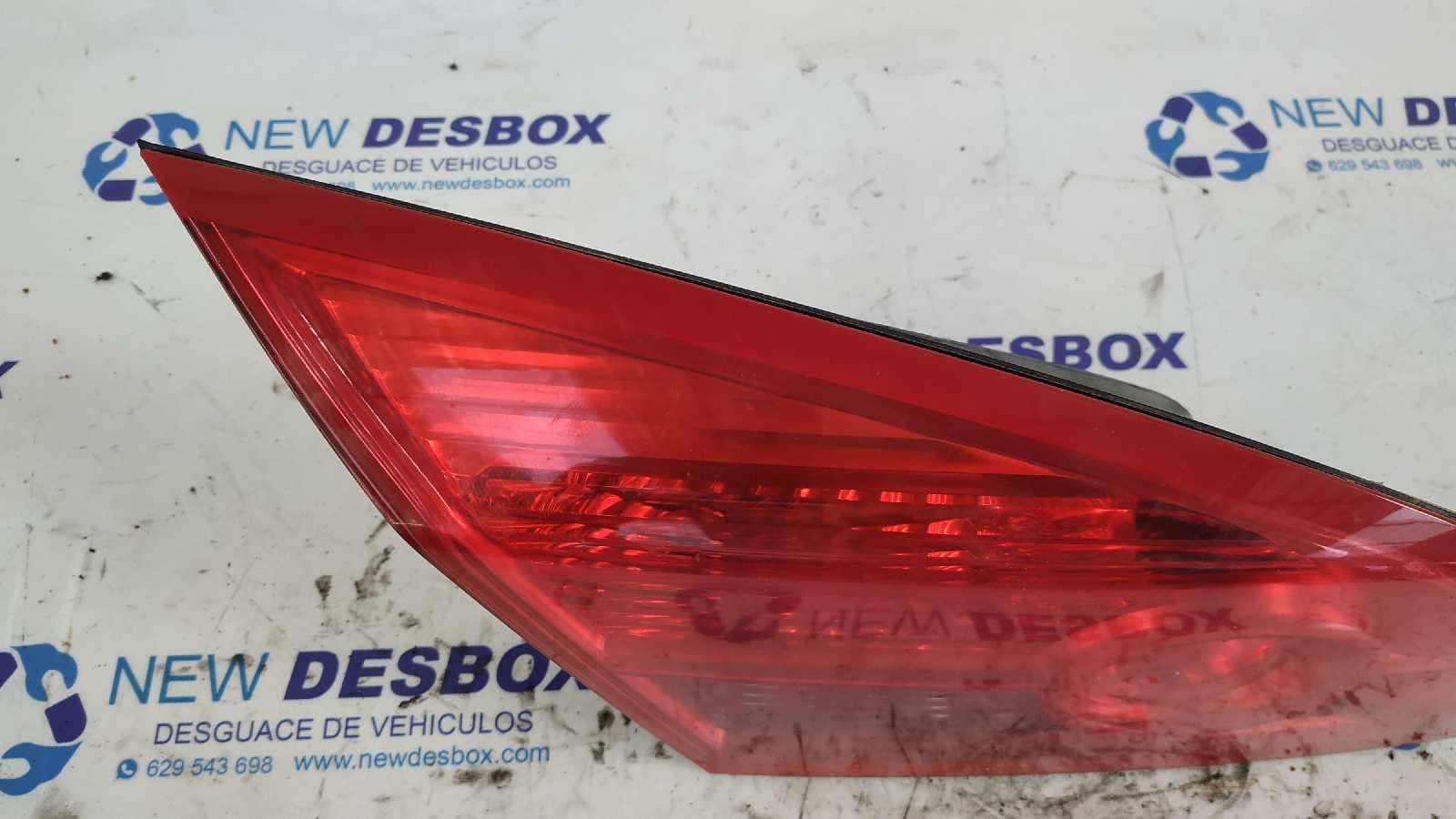 Recambio de PILOTO PORTON IZQUIERDO para RENAULT VEL SATIS (BJ0) 2.2 dCi Turbodiesel G9T D7 referencia OEM IAM 8200014362   - AZUL 4