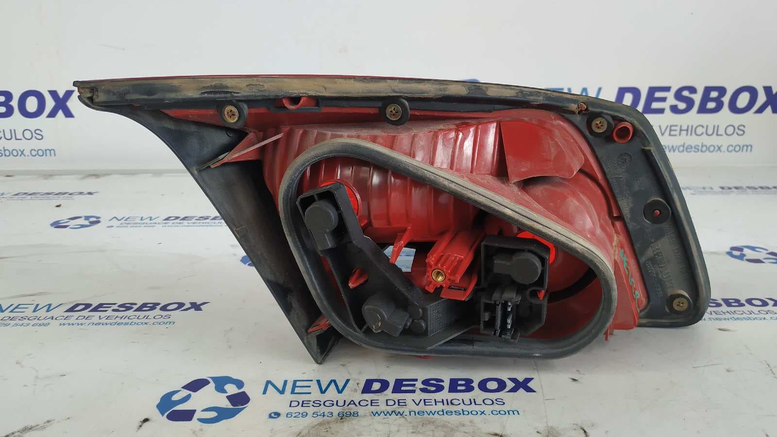 Recambio de PILOTO PORTON DERECHO para RENAULT VEL SATIS (BJ0) 2.2 dCi Turbodiesel G9T D7 referencia OEM IAM 8200014363   - AZUL 3