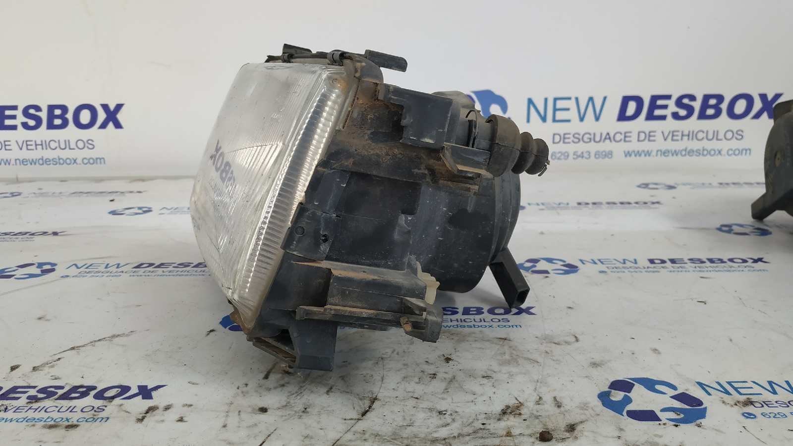 Recambio de FARO IZQUIERDO para AUDI 80/90 (893) 1.9 Diesel (1Y) 1Z referencia OEM IAM 14118300   - VERDE 5