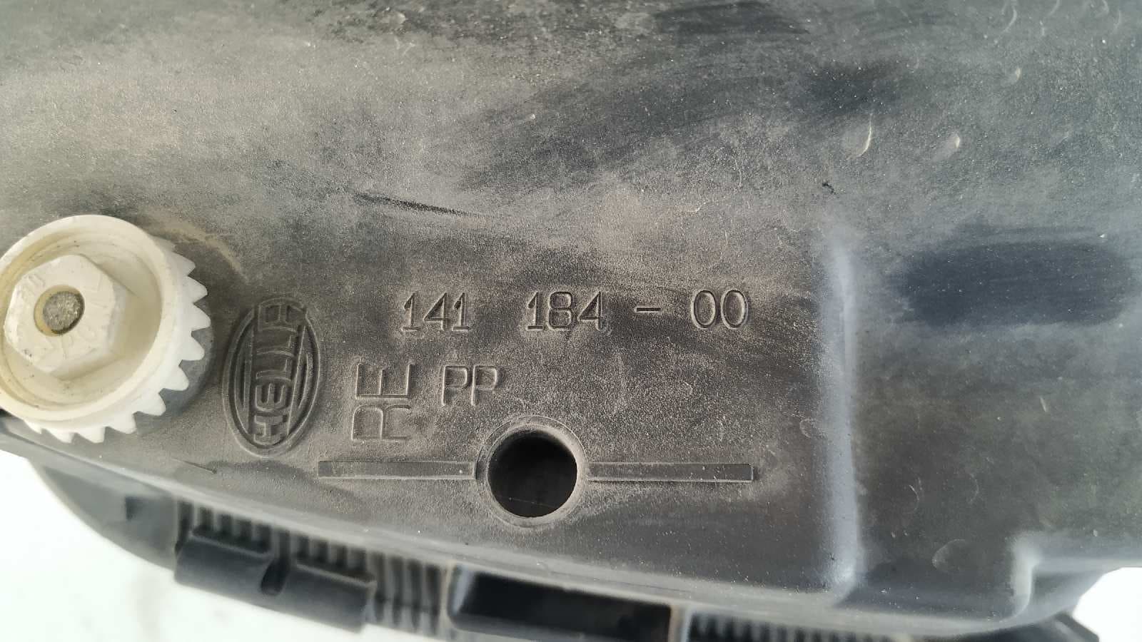 Recambio de FARO DERECHO para AUDI 80/90 (893) 1.9 Diesel (1Y) 1Z referencia OEM IAM 14118400   - VERDE 7