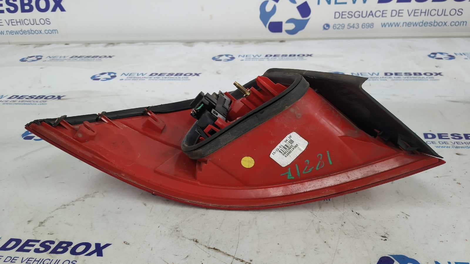 Recambio de PILOTO TRASERO DERECHO para RENAULT VEL SATIS (BJ0) Expression G9T702 referencia OEM IAM 8200014360   - VERDE 5