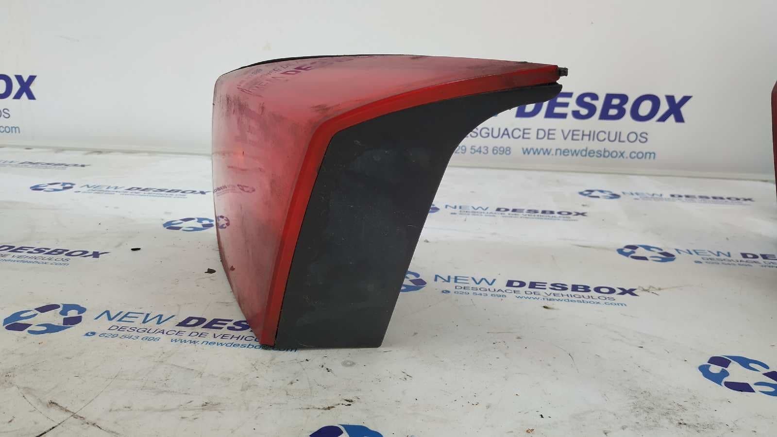 Recambio de PILOTO PORTON DERECHO para RENAULT VEL SATIS (BJ0) Expression G9T702 referencia OEM IAM 8200014363   - VERDE 3