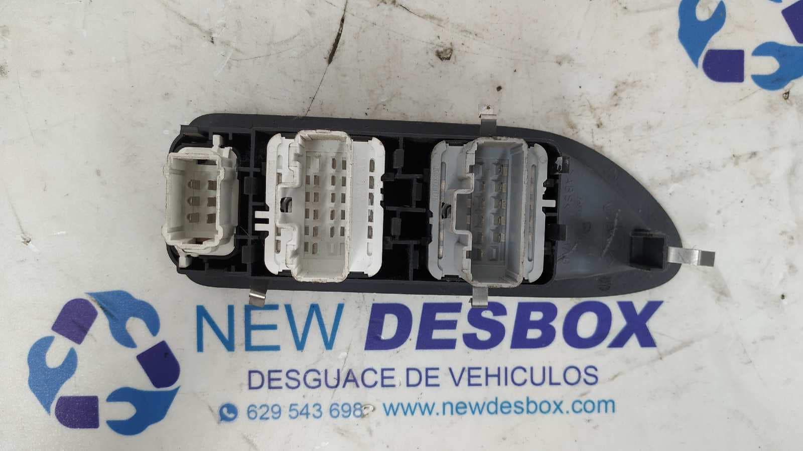 Recambio de MANDO ELEVALUNAS DELANTERO IZQUIERDO para RENAULT VEL SATIS (BJ0) Expression G9T702 referencia OEM IAM 26515   - VERDE 4