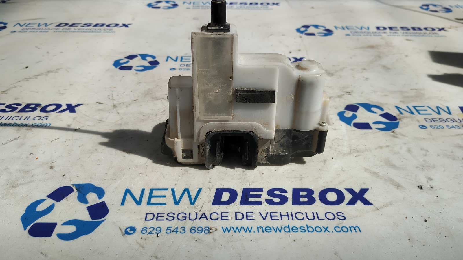 Recambio de CERRADURA PUERTA DELANTERA IZQUIERDA para FIAT PANDA (169) 1.2 CAT 188A4000 referencia OEM IAM 46803512   - VERDE 4