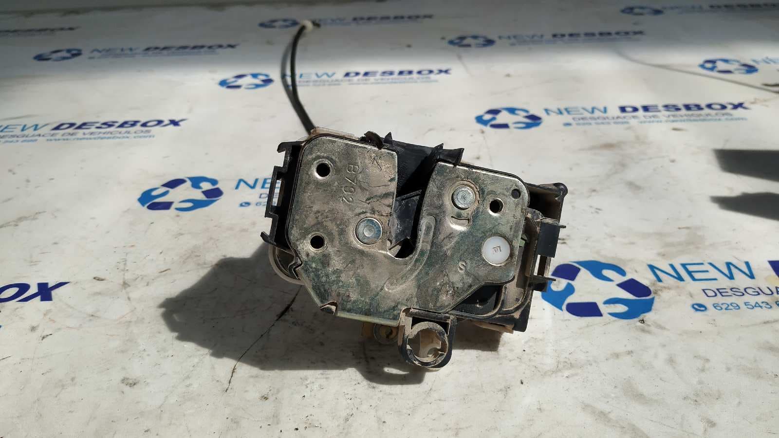 Recambio de CERRADURA PUERTA DELANTERA IZQUIERDA para FIAT PANDA (169) 1.2 CAT 188A4000 referencia OEM IAM 46803512   - VERDE 3
