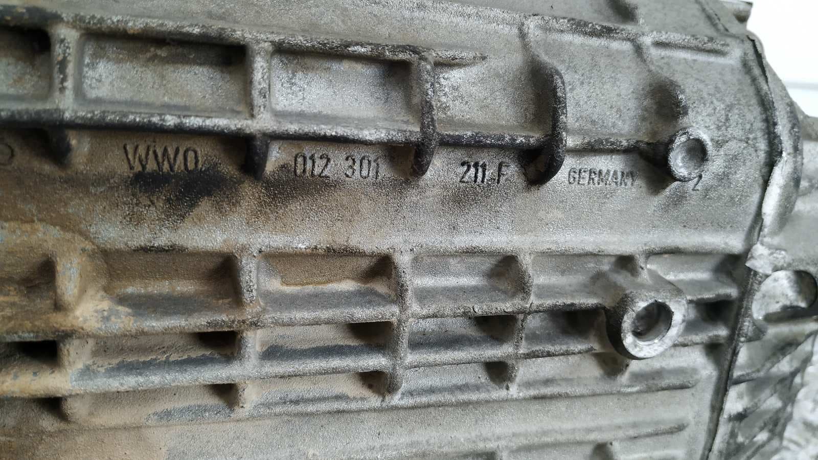 Recambio de CAJA CAMBIOS para AUDI 80/90 (893) 1.9 Diesel (1Y) 1Z referencia OEM IAM BAA   - VERDE 8