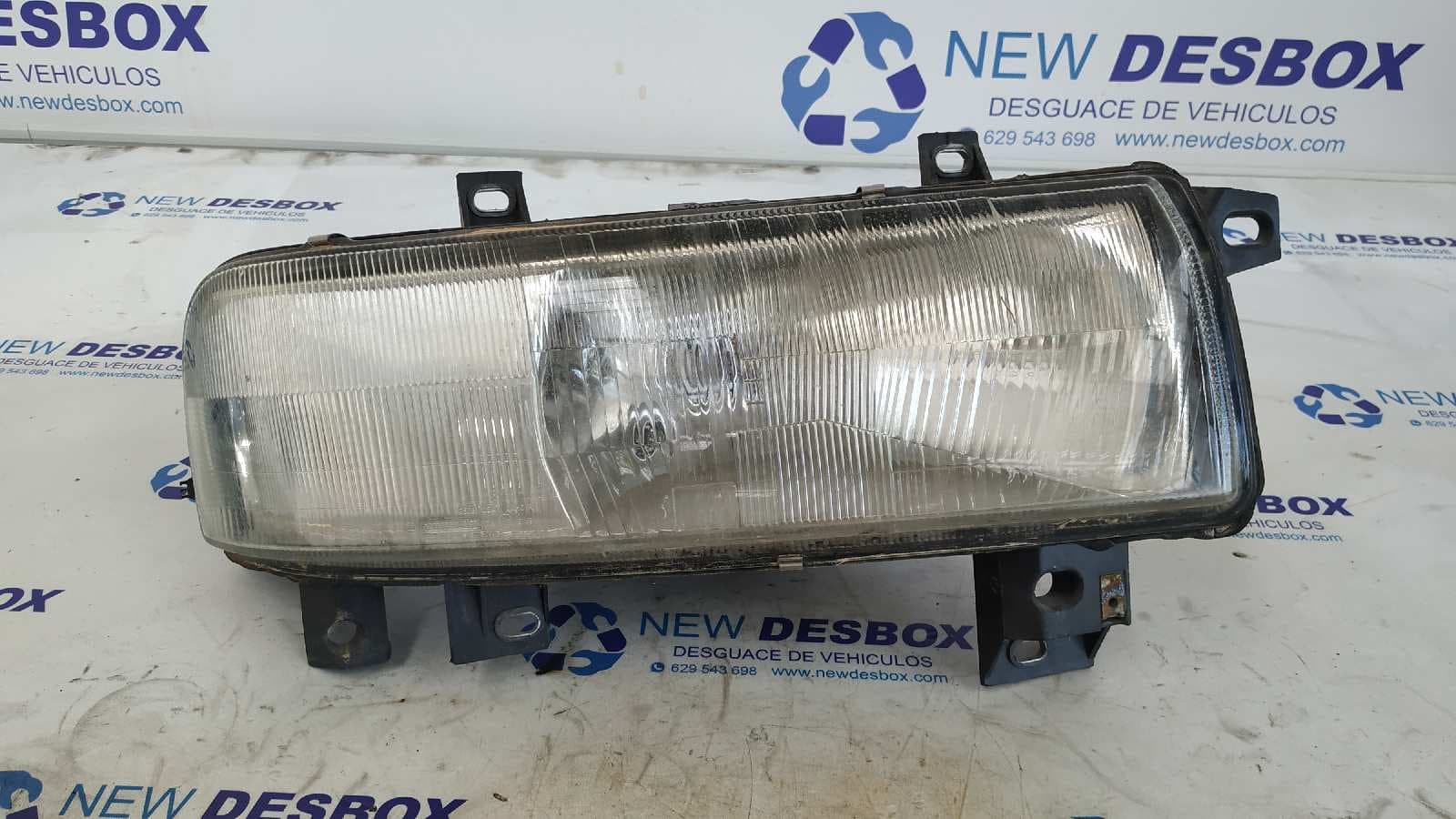 Recambio de FARO DERECHO para RENAULT MASCOTT S9W referencia OEM IAM    - BLANCO