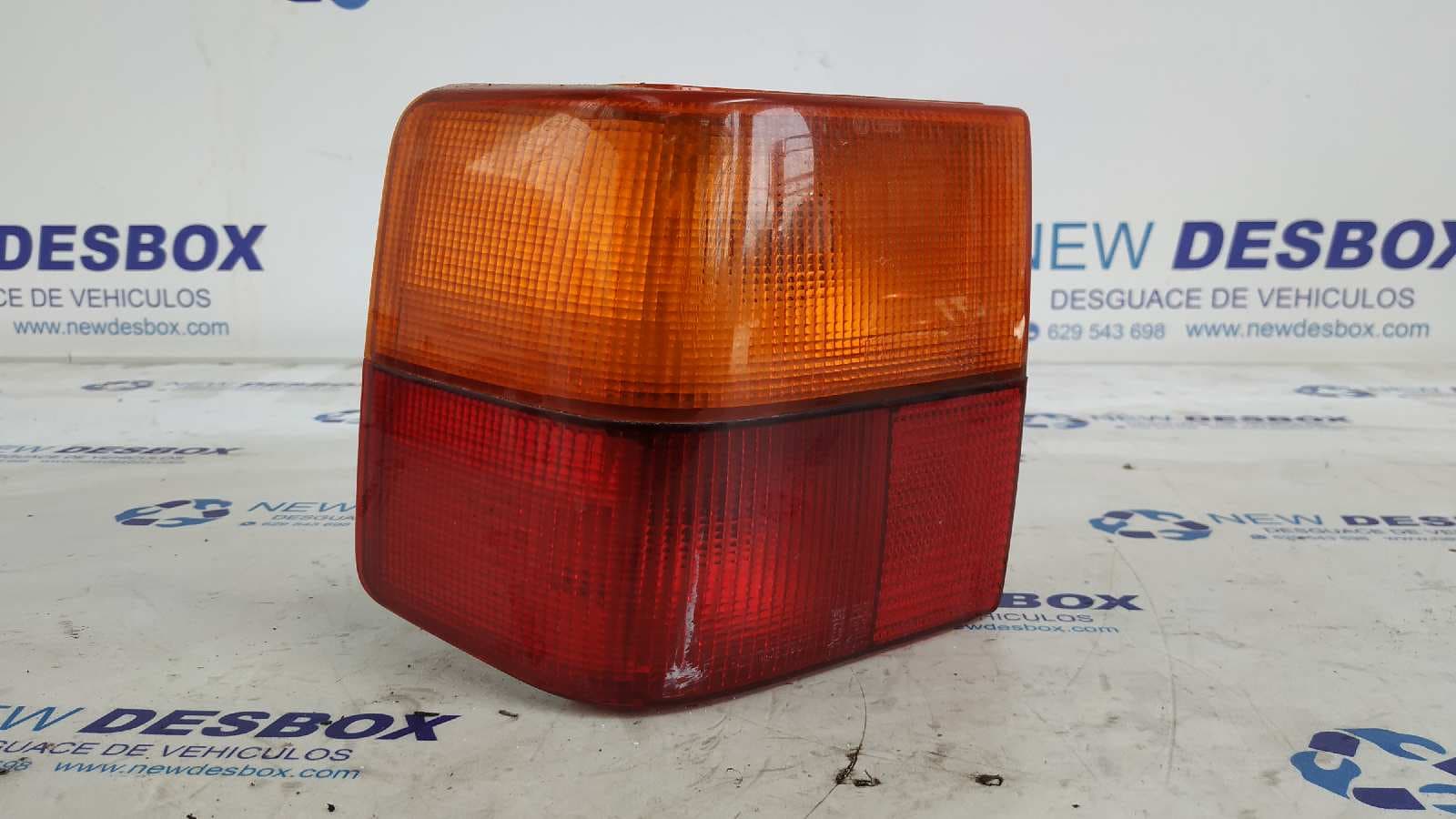 Recambio de PILOTO TRASERO IZQUIERDO para AUDI 100 BERLINA (C4) Básico AAR referencia OEM IAM 443945221   - BLANCO