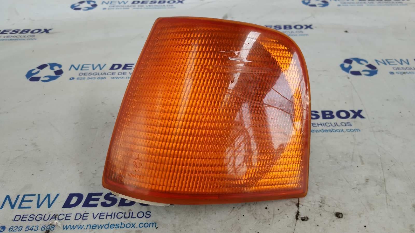 Recambio de PILOTO DELANTERO IZQUIERDO para AUDI 100 BERLINA (C4) Básico AAR referencia OEM IAM    - BLANCO