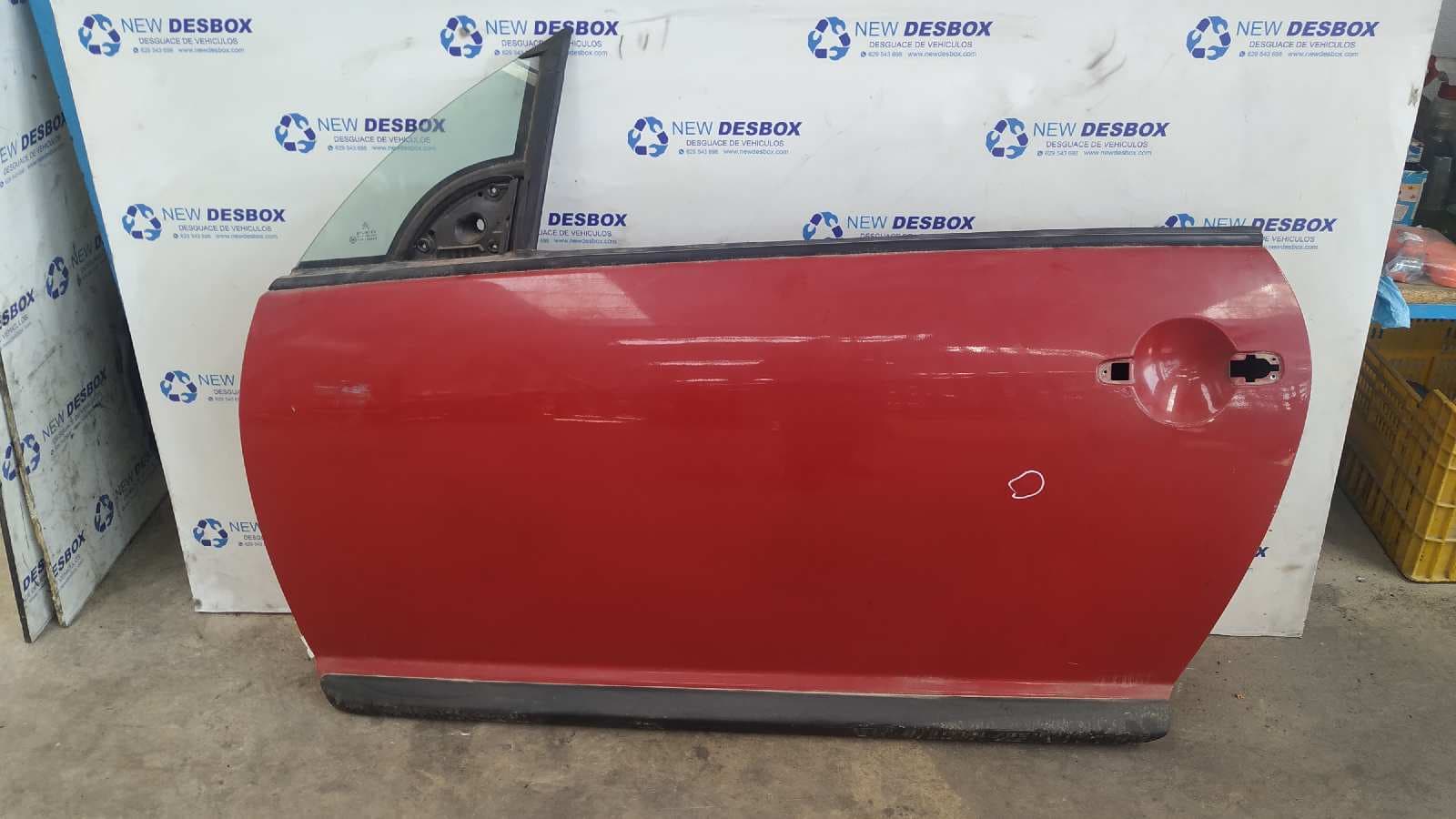 Recambio de PUERTA DELANTERA IZQUIERDA para CITROEN C3 PLURIEL 1.4 HDi 8HZ referencia OEM IAM - GRIS