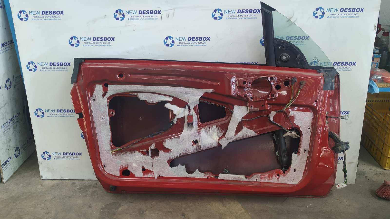 Recambio de PUERTA DELANTERA IZQUIERDA para CITROEN C3 PLURIEL 1.4 HDi 8HZ referencia OEM IAM    - GRIS 6
