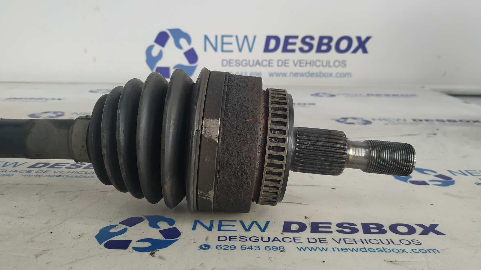 Recambio de TRANSMISION DELANTERA IZQUIERDA para MERCEDES-BENZ CLASE M (W163) OM612963 referencia OEM IAM 1633300401   - NEGRO 3
