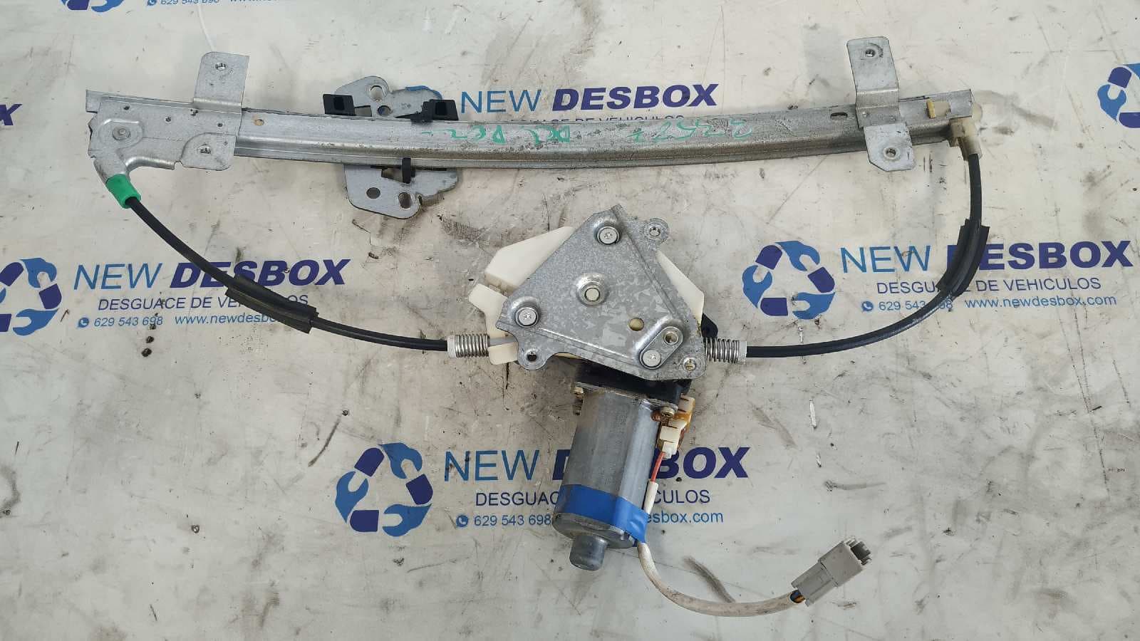 Recambio de ELEVALUNAS DELANTERO DERECHO para HONDA ACCORD BERLINA (CC/CE) 1.8 Edition 20 F2072      referencia OEM IAM 104495XXX   - BLANCO