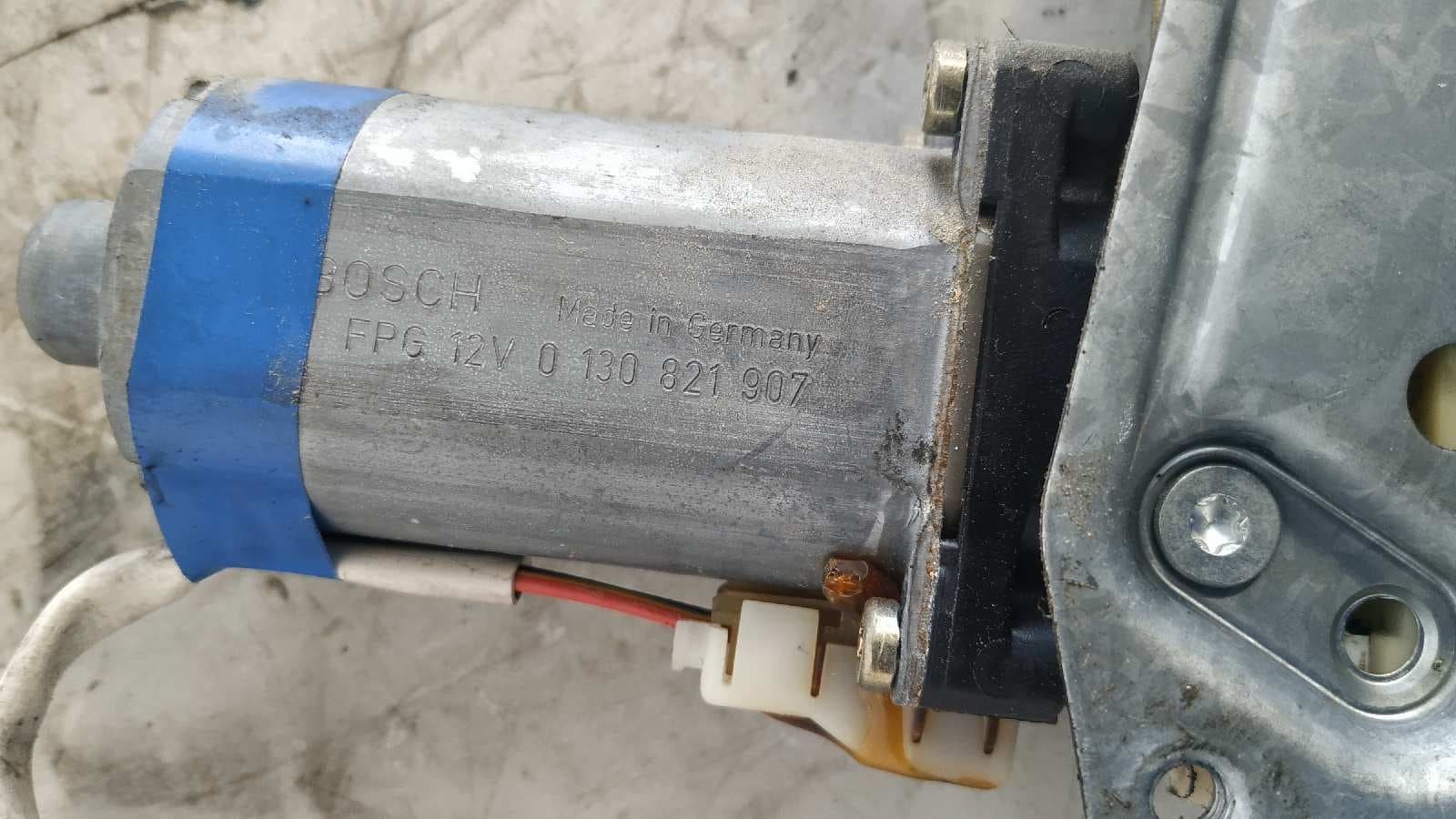 Recambio de ELEVALUNAS DELANTERO DERECHO para HONDA ACCORD BERLINA (CC/CE) 1.8 Edition 20 F2072      referencia OEM IAM 104495XXX   - BLANCO 2