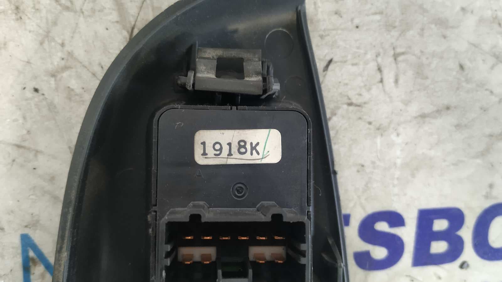 Recambio de MANDO ELEVALUNAS DELANTERO IZQUIERDO para HONDA ACCORD BERLINA (CC/CE) 1.8 Edition 20 F2072      referencia OEM IAM 8714Y   - BLANCO 4
