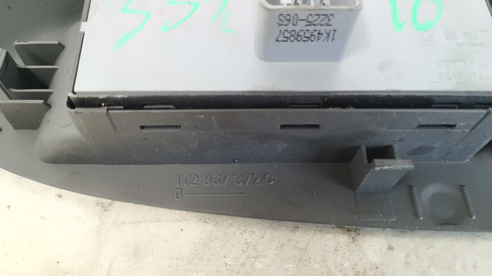 Recambio de MANDO ELEVALUNAS DELANTERO DERECHO para VOLKSWAGEN TOURAN (1T1) Trendline BKC referencia OEM IAM    - AZUL 3