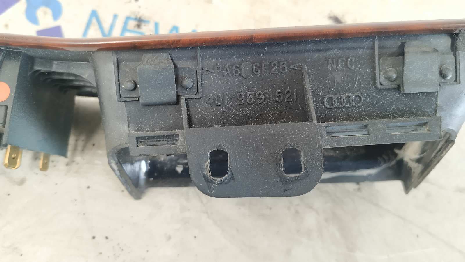 Recambio de MANDO ELEVALUNAS DELANTERO IZQUIERDO para AUDI A8 (D2) 2.5 TDI AKE referencia OEM IAM 4D1959517   - AZUL 2