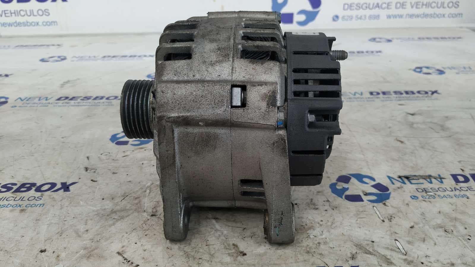 Recambio de ALTERNADOR para RENAULT MASTER COMBI DESDE '98 2.2 Diesel G9U720 referencia OEM IAM 575562125   - BLANCO 3