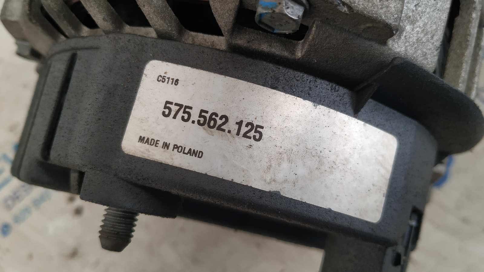 Recambio de ALTERNADOR para RENAULT MASTER COMBI DESDE '98 2.2 Diesel G9U720 referencia OEM IAM 575562125   - BLANCO 6