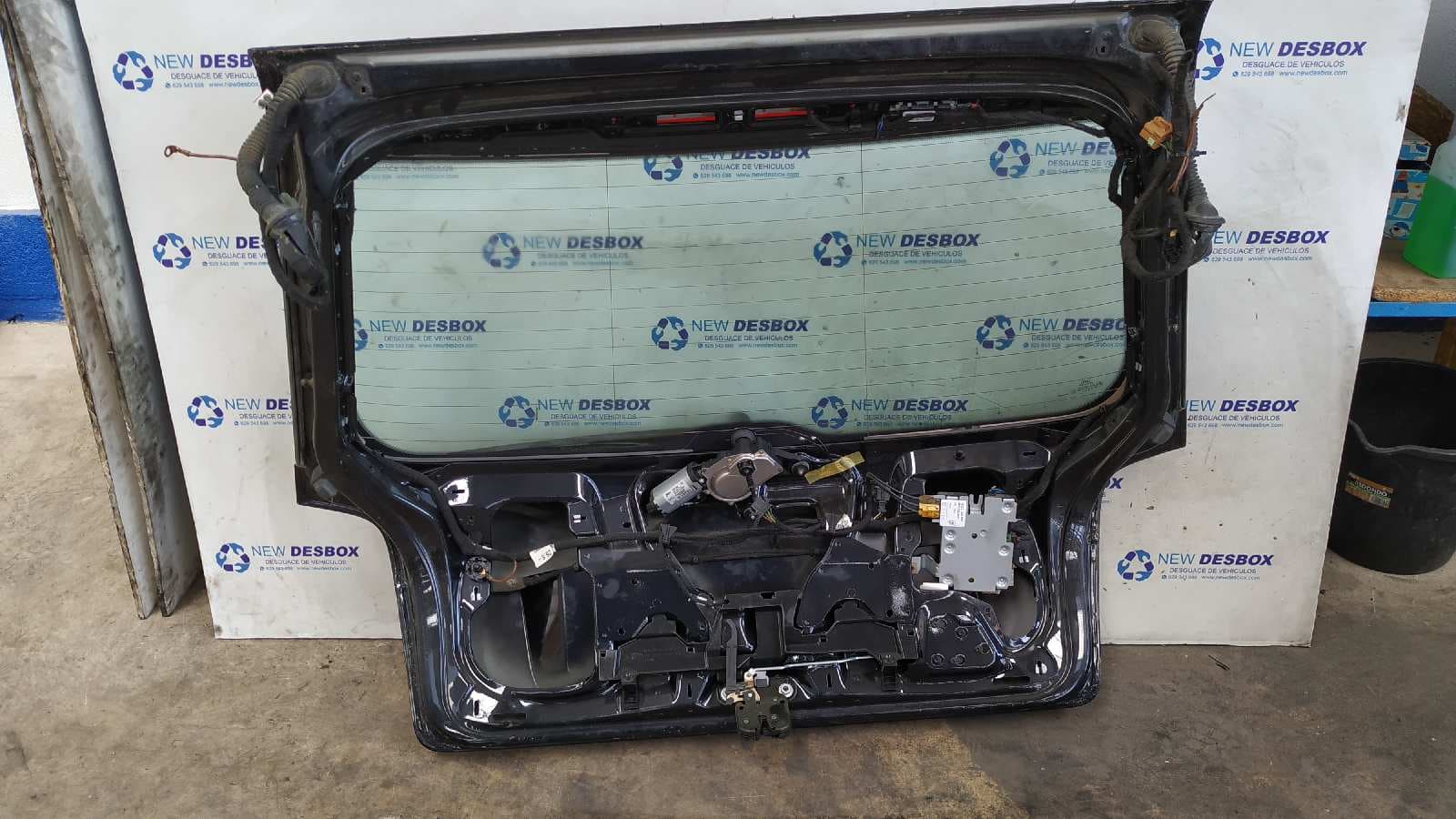Recambio de PORTON TRASERO para AUDI A3 (8P) BKD referencia OEM IAM    - NEGRO 5
