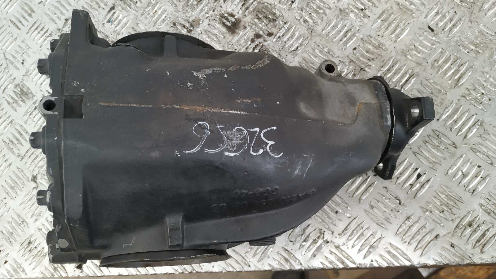 Recambio de DIFERENCIAL TRASERO para MERCEDES-BENZ CLASE C (W203) BERLINA OM611962 referencia OEM IAM A2103510805   - GRIS 6
