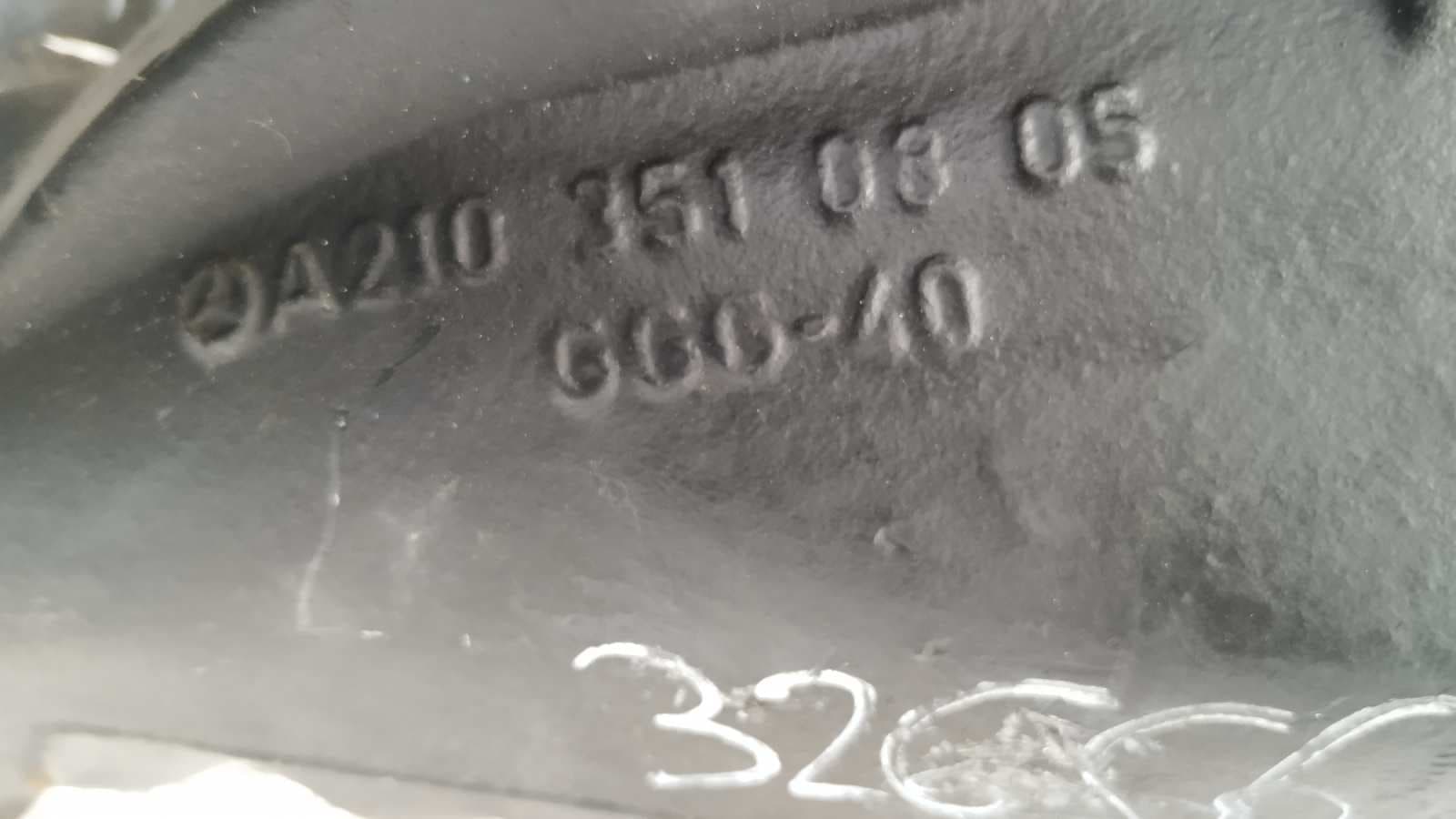 Recambio de DIFERENCIAL TRASERO para MERCEDES-BENZ CLASE C (W203) BERLINA OM611962 referencia OEM IAM A2103510805   - GRIS 4