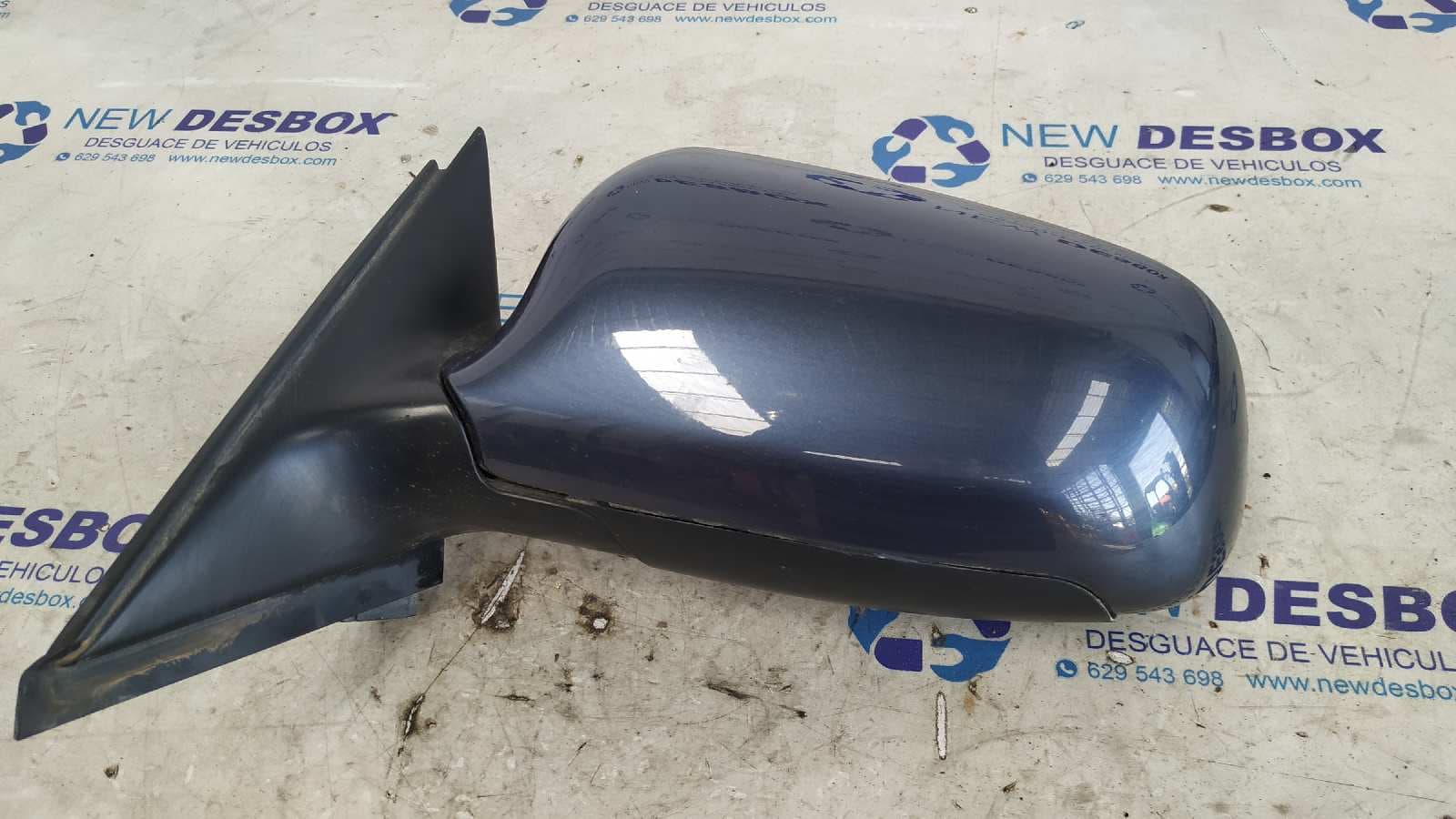 Recambio de RETROVISOR IZQUIERDO para AUDI A8 (D2) 2.5 TDI AKE referencia OEM IAM 4D1858531   - AZUL 2