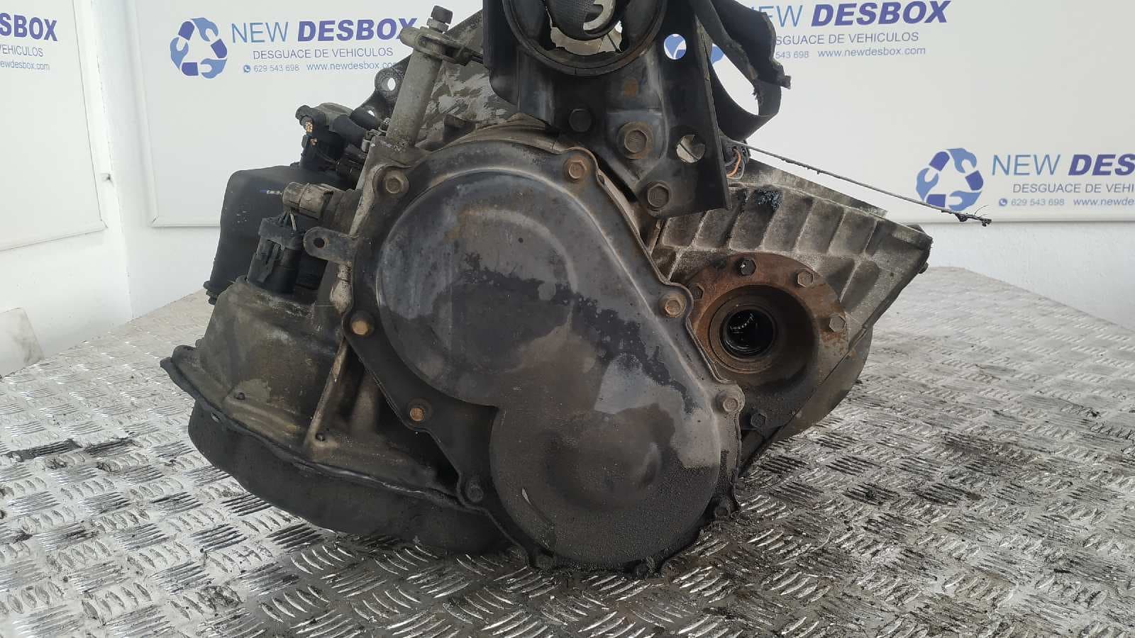 Recambio de CAJA CAMBIOS para CHRYSLER VOYAGER (GS) 3.8 LE Grand Voyager AWD EGH referencia OEM IAM 534784   - VIOLETA 3