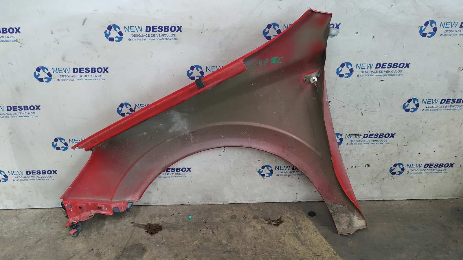 Recambio de ALETA DELANTERA DERECHA para OPEL ASTRA H BER. Z16XER referencia OEM IAM    - ROJO 6