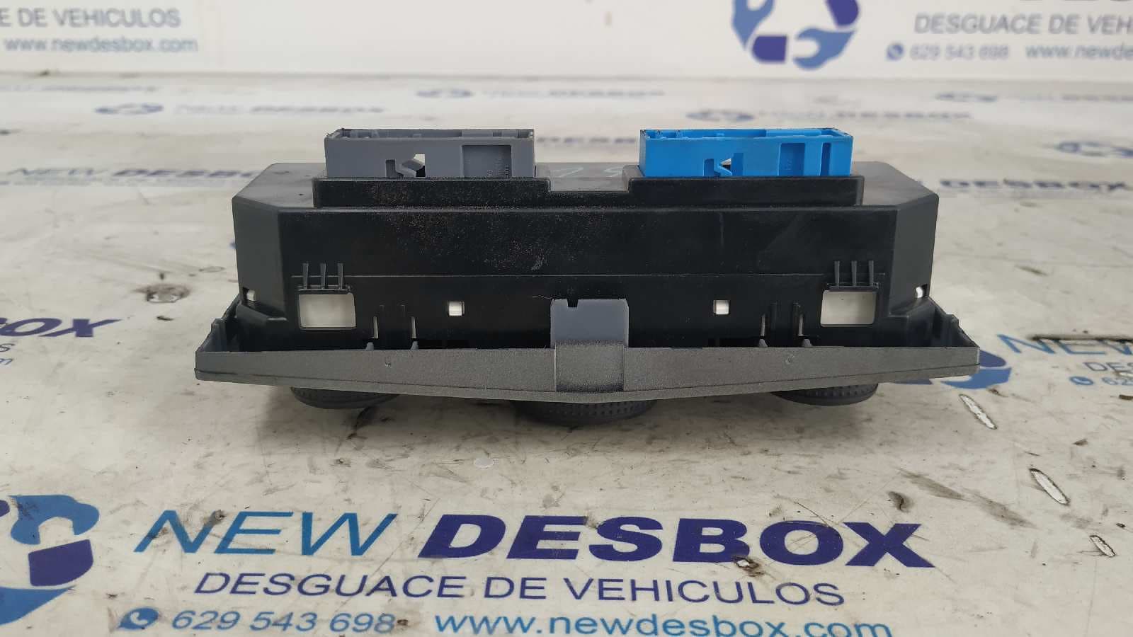 Recambio de MANDO CLIMATIZADOR para OPEL ASTRA H BER. 1.6 16V CAT Z16XER referencia OEM IAM 13261826   - ROJO 3