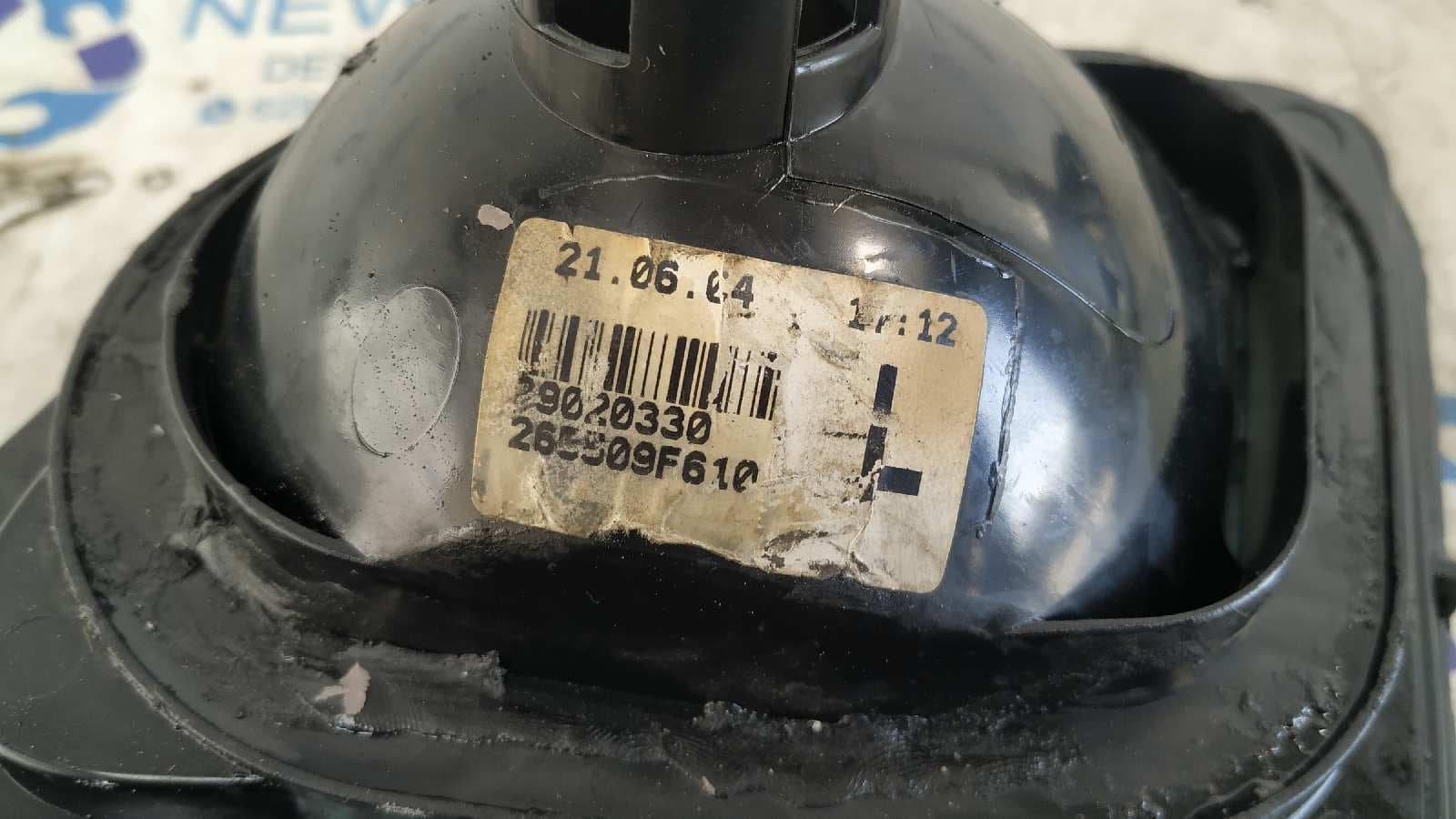 Recambio de PILOTO PORTON DERECHO para NISSAN PRIMERA BERLINA (P11) 2.0 16V CAT SR20 referencia OEM IAM 29020330   - GRIS 3