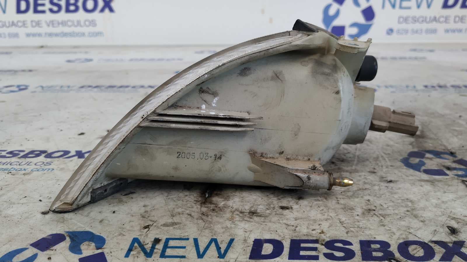 Recambio de PILOTO DELANTERO DERECHO para HYUNDAI LANTRA BERLINA (RD) 1.9 Diesel CAT DJY referencia OEM IAM 92302295   - BLANCO 3