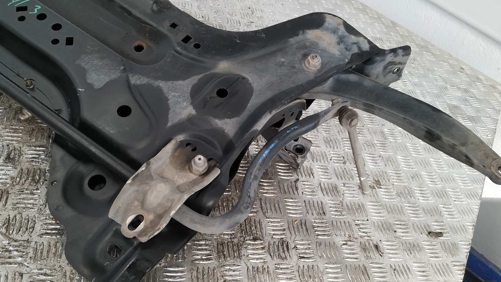 Recambio de PUENTE DELANTERO para CITROEN C4 GRAND PICASSO 9HZ referencia OEM IAM    - DORADO 3