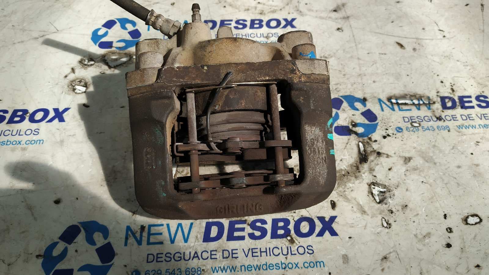 Recambio de PINZA DE FRENO DELANTERA DERECHA para CITROEN C15 1.8 Diesel (161) 161A referencia OEM IAM    - BLANCO
