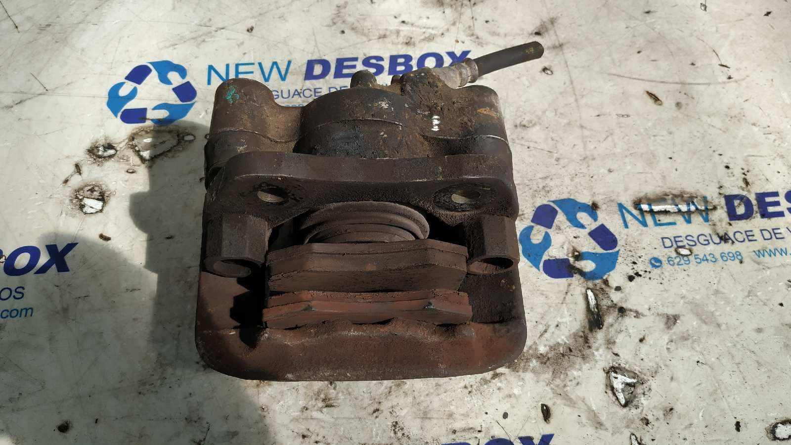 Recambio de PINZA DE FRENO DELANTERA DERECHA para CITROEN C15 1.8 Diesel (161) 161A referencia OEM IAM    - BLANCO 4