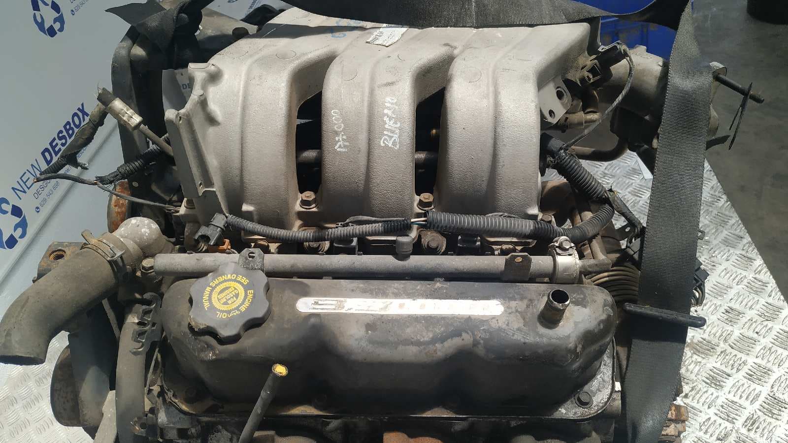 Recambio de MOTOR para CHRYSLER VOYAGER (ES) 3.3 LE Grand Voyager 3.3 referencia OEM IAM 3.3   - NEGRA 3