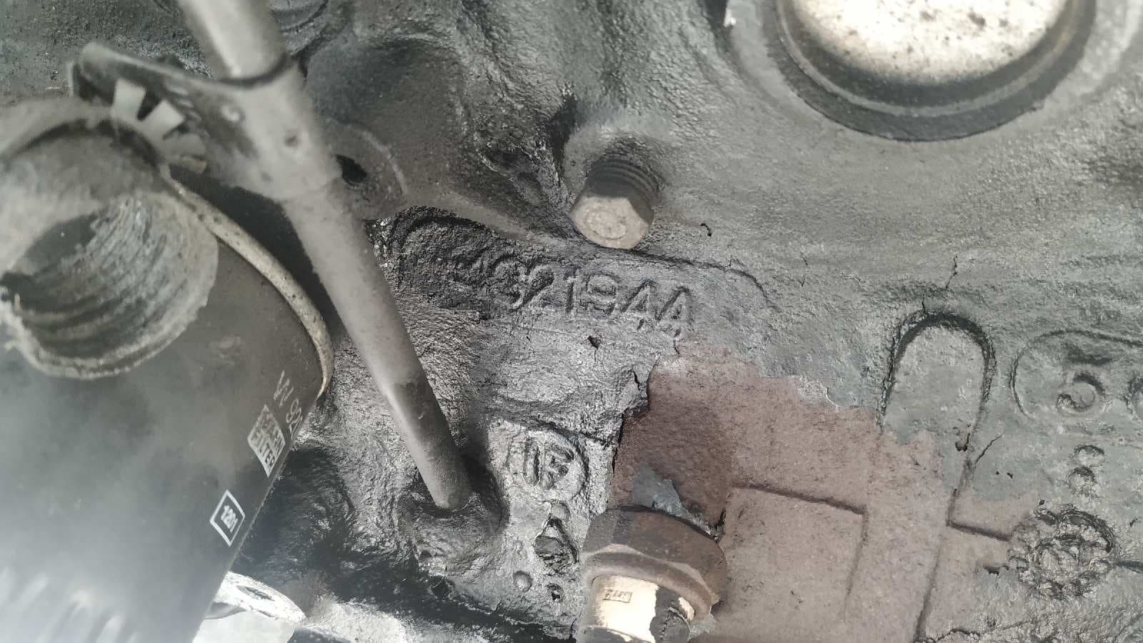Recambio de MOTOR para CHRYSLER VOYAGER (ES) 3.3 LE Grand Voyager 3.3 referencia OEM IAM 3.3   - NEGRA 7