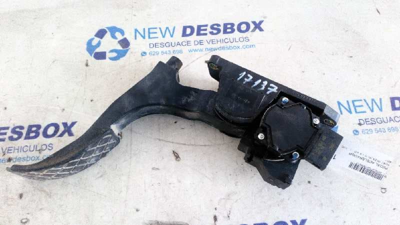 Recambio de PEDAL ACELERADOR para SEAT IBIZA (6L1) 1.9 SDI ASY        referencia OEM IAM    - BLANCO 3