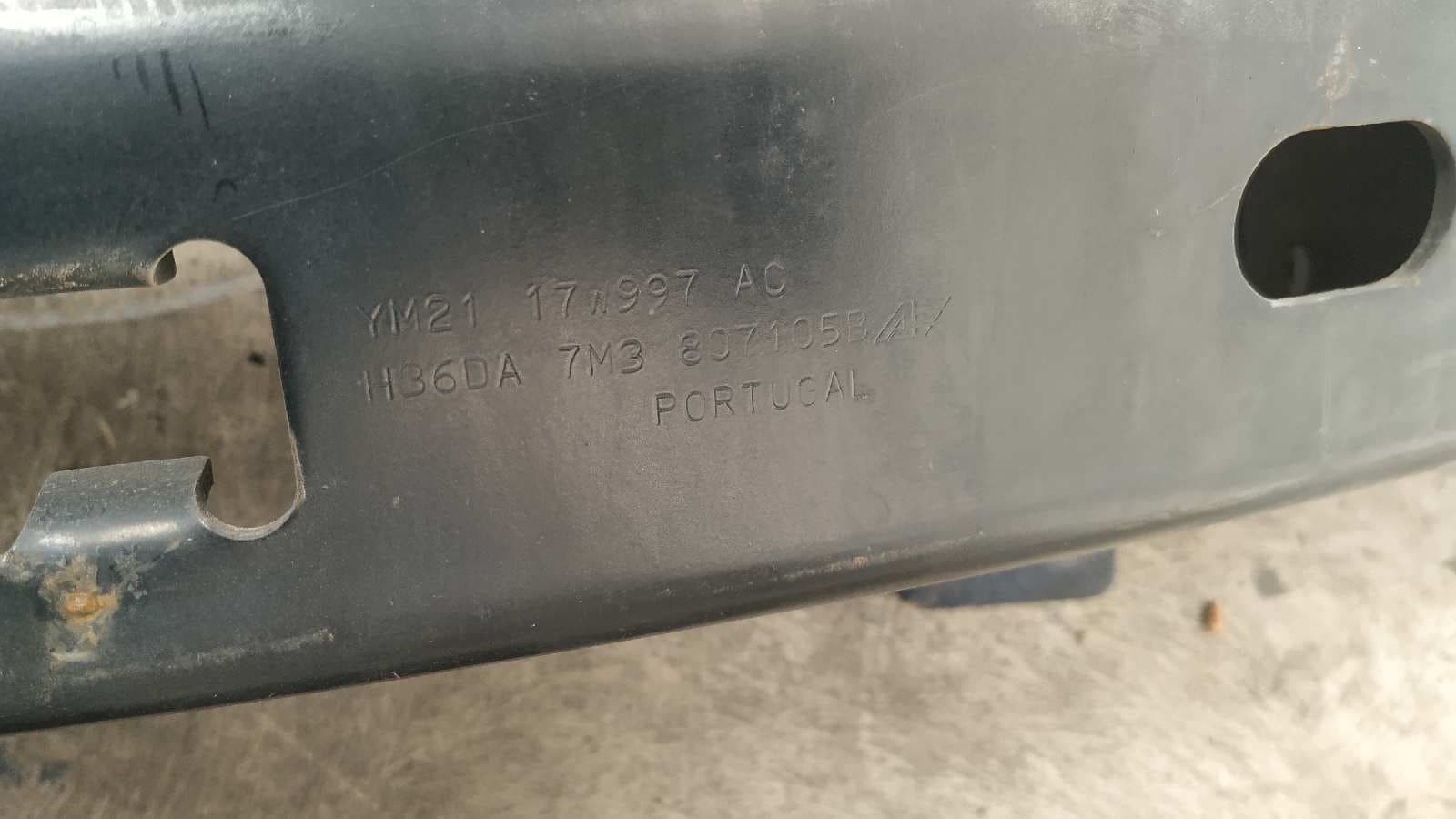 Recambio de REFUERZO PARAGOLPES DELANTERO para FORD GALAXY (VY) Ghia AUY referencia OEM IAM    - AZUL 2
