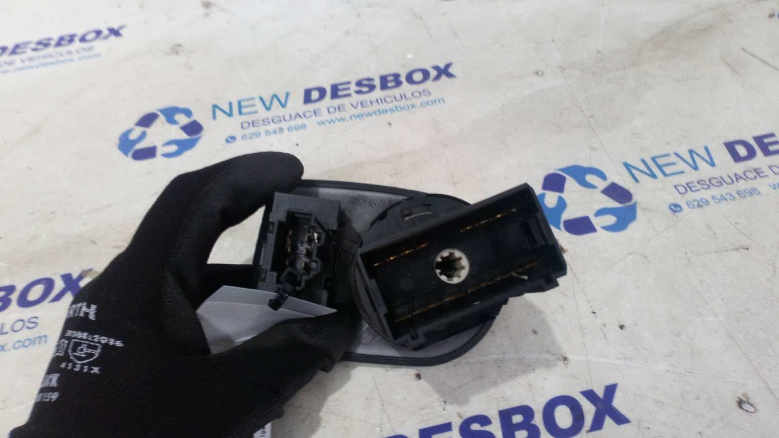 Recambio de MANDO LUCES para SEAT IBIZA (6J5) referencia OEM IAM 6J1941531H-T2609 4