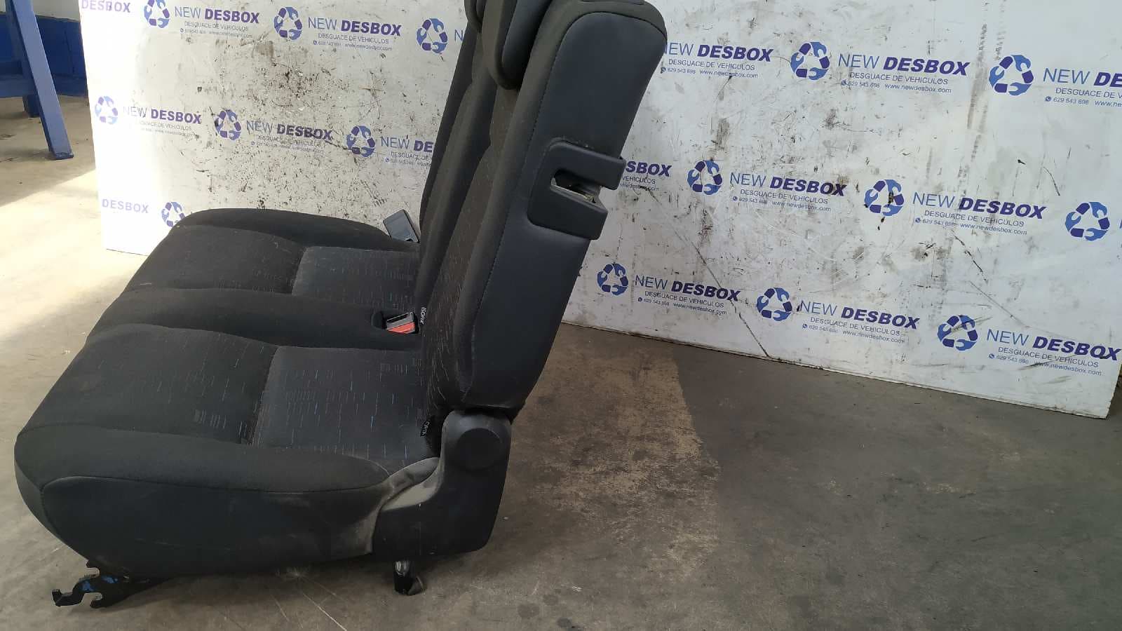 Recambio de ASIENTOS TRASERO IZQUIERDO para CITROEN BERLINGO CUADRO 9HXDV6ATED4 referencia OEM IAM    - BLANCO 7