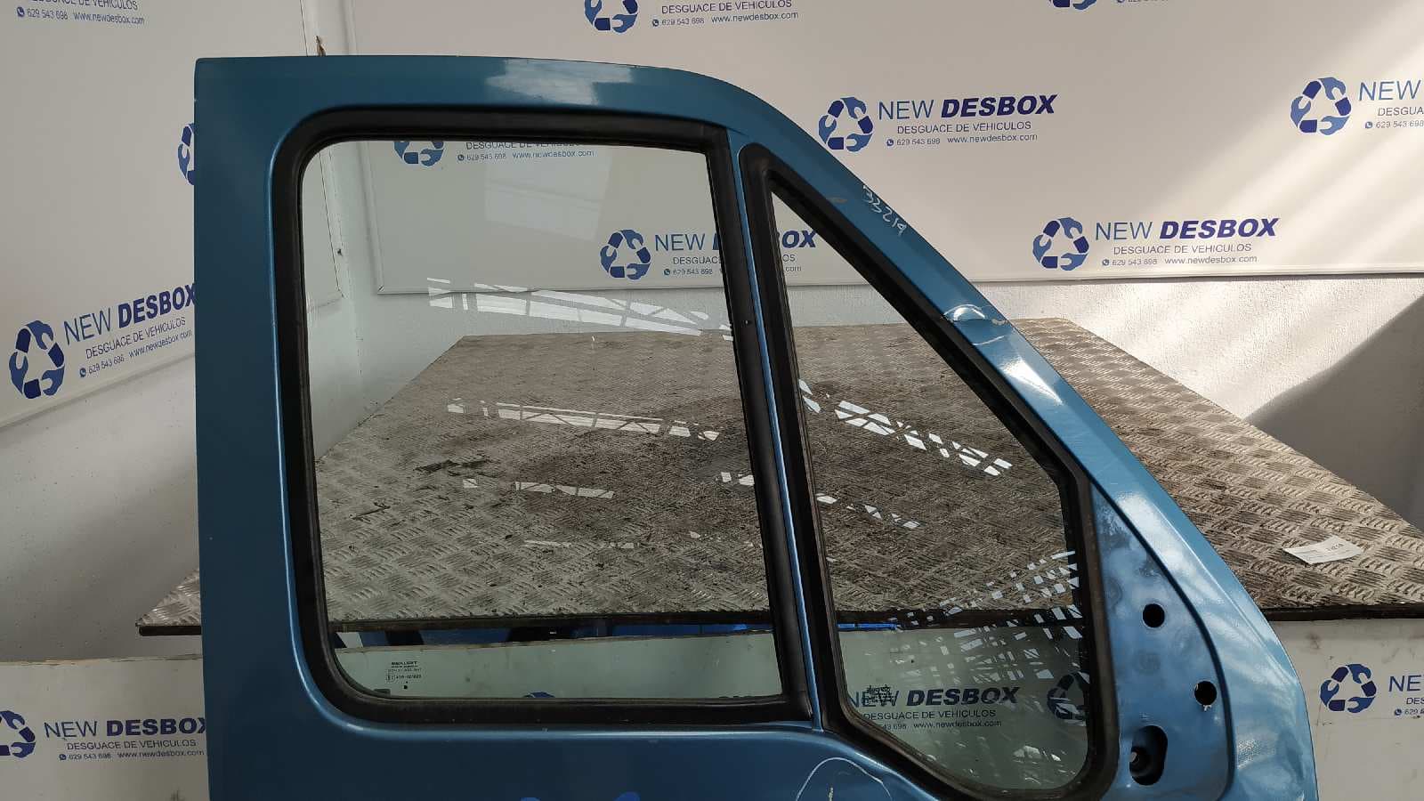 Recambio de PUERTA DELANTERA DERECHA para FIAT DUCATO COMBI (DESDE 03.94) 1.9 Turbodiesel DHX referencia OEM IAM    - VERDE 2