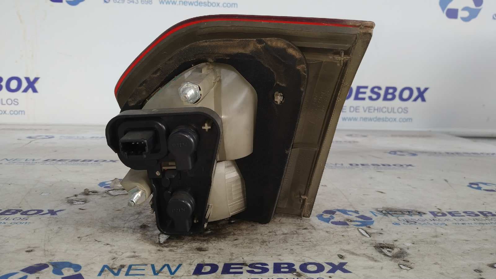 Recambio de PILOTO PORTON IZQUIERDO para RENAULT FLUENCE Dynamique K9KG8 referencia OEM IAM 265550041R   - BLANCO 3
