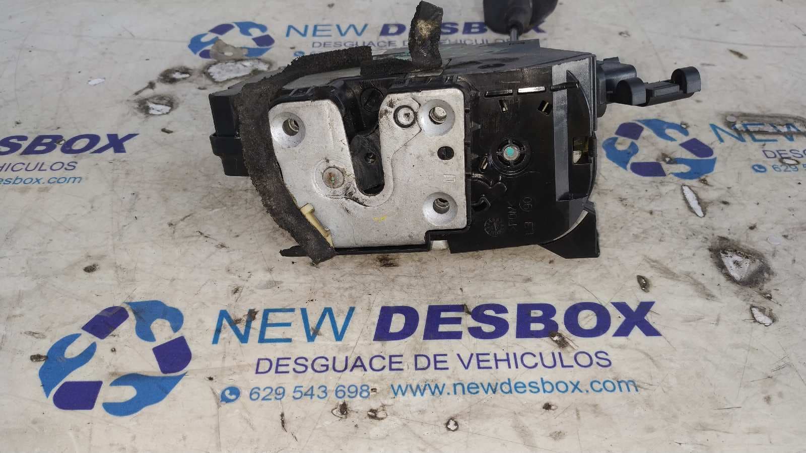 Recambio de CERRADURA PUERTA TRASERA IZQUIERDA para RENAULT FLUENCE Dynamique K9KG8 referencia OEM IAM 825030019R   - BLANCO 4