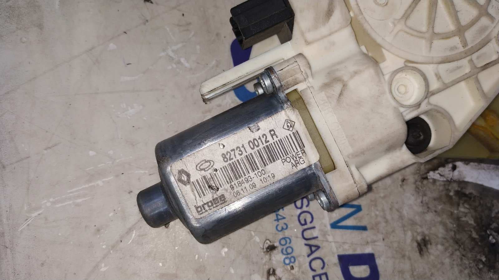 Recambio de ELEVALUNAS TRASERO IZQUIERDO para RENAULT FLUENCE Dynamique K9KG8 referencia OEM IAM 827210016R   - BLANCO 2