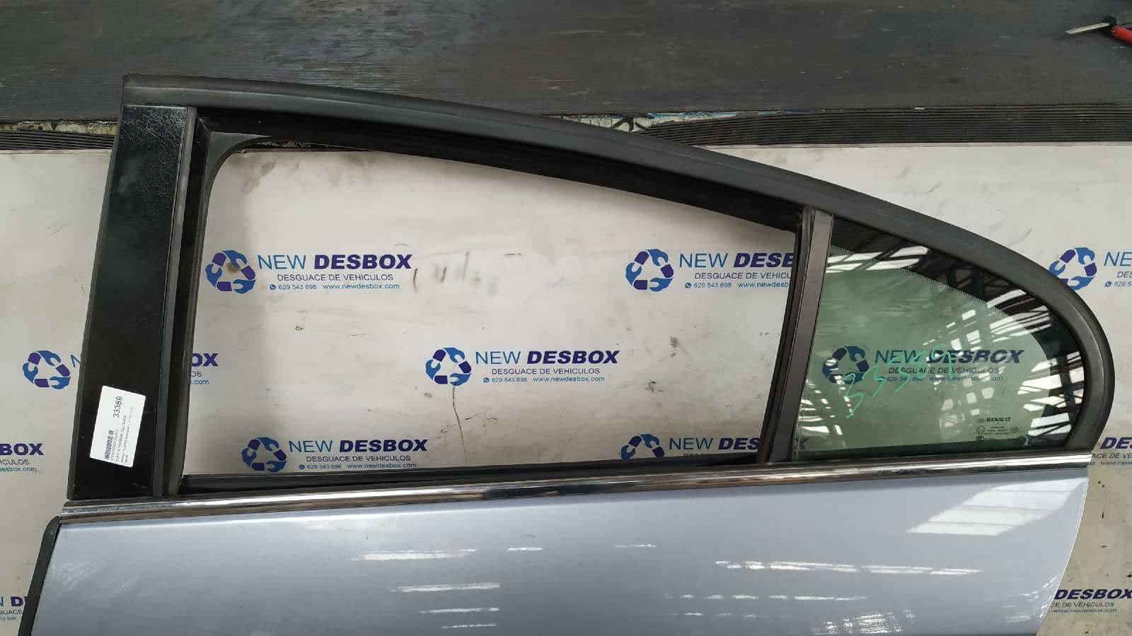 Recambio de PUERTA TRASERA IZQUIERDA para RENAULT FLUENCE Dynamique K9KG8 referencia OEM IAM    - BLANCO 2