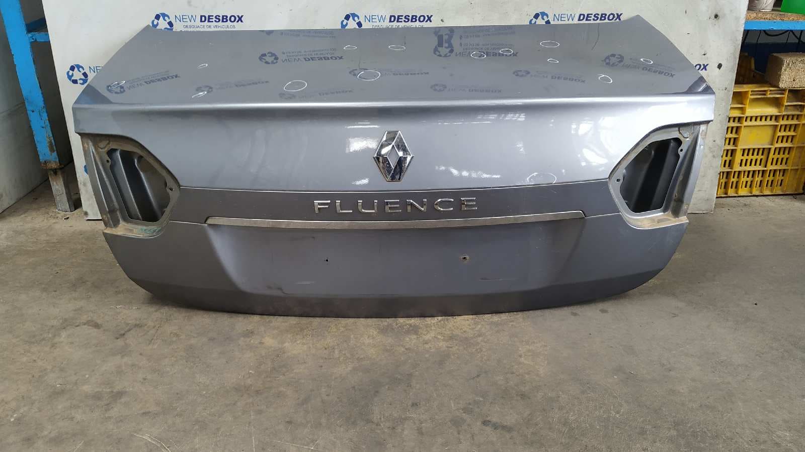 Recambio de PORTON TRASERO para RENAULT FLUENCE Dynamique K9KG8 referencia OEM IAM    - BLANCO