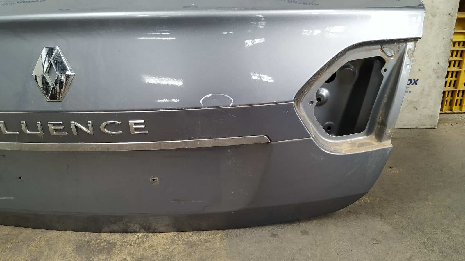 Recambio de PORTON TRASERO para RENAULT FLUENCE Dynamique K9KG8 referencia OEM IAM    - BLANCO 4